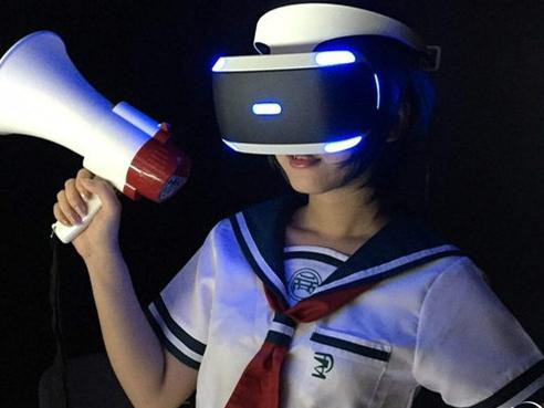 谁能代表未来？VR三巨头Oculus、HTC、索尼全面开战！
