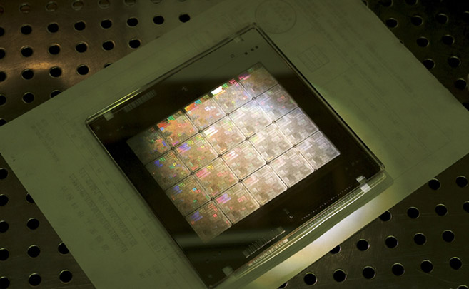 ARM、台积电宣布第一款商用7nm芯片：明年初流片