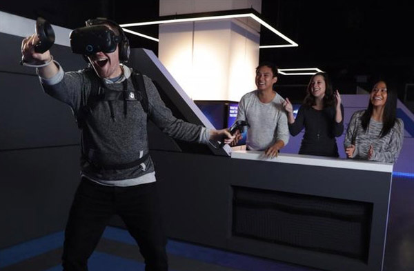 中国首个IMAX VR体验中心落地！