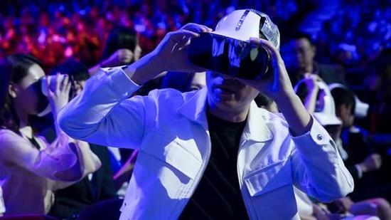 估值30亿，乐视VR还是走向了完全解散