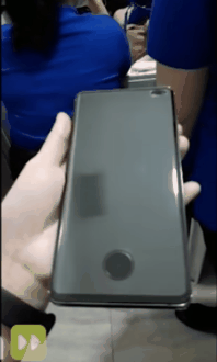 三星S10 真机上手视频偷跑：屏幕指纹与贴膜不兼容