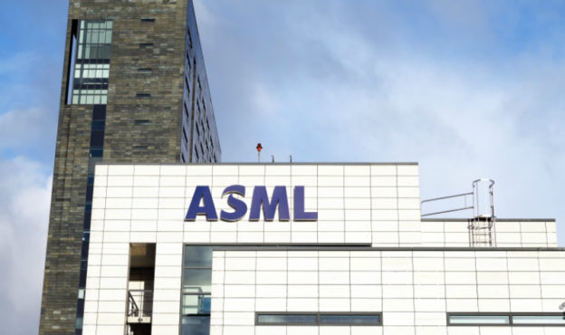 ASML公布第二季度财报：净销售额40亿欧元，净利润10亿欧元-芯智讯