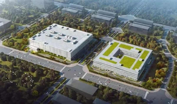小米智能工厂二期主体结构完工 明年底交付