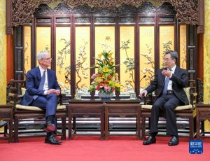 苹果CEO库克来华，与中方多位高层会面