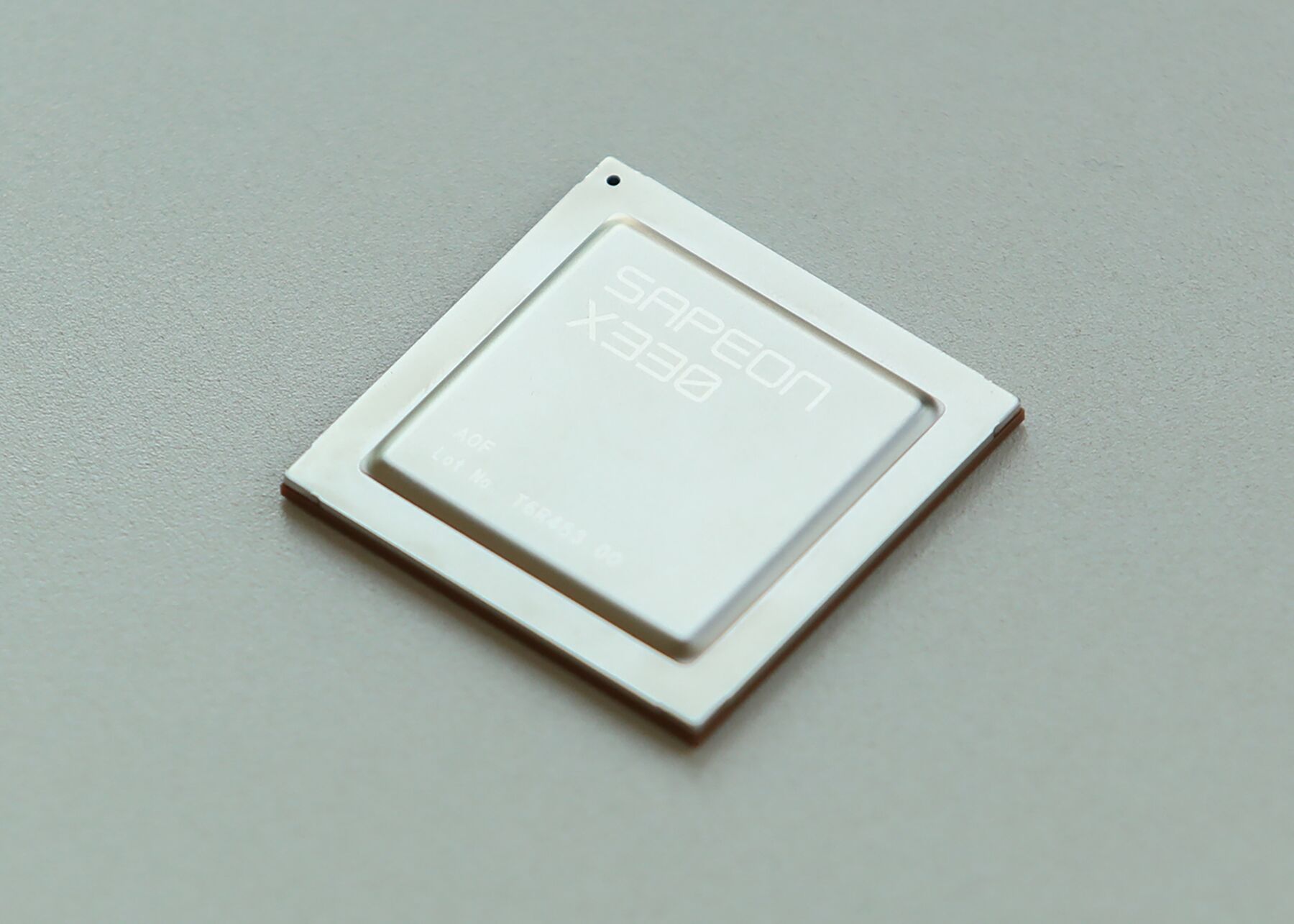 SK集团旗下Sapeon推出新一代AI芯片X330，性能提升4倍