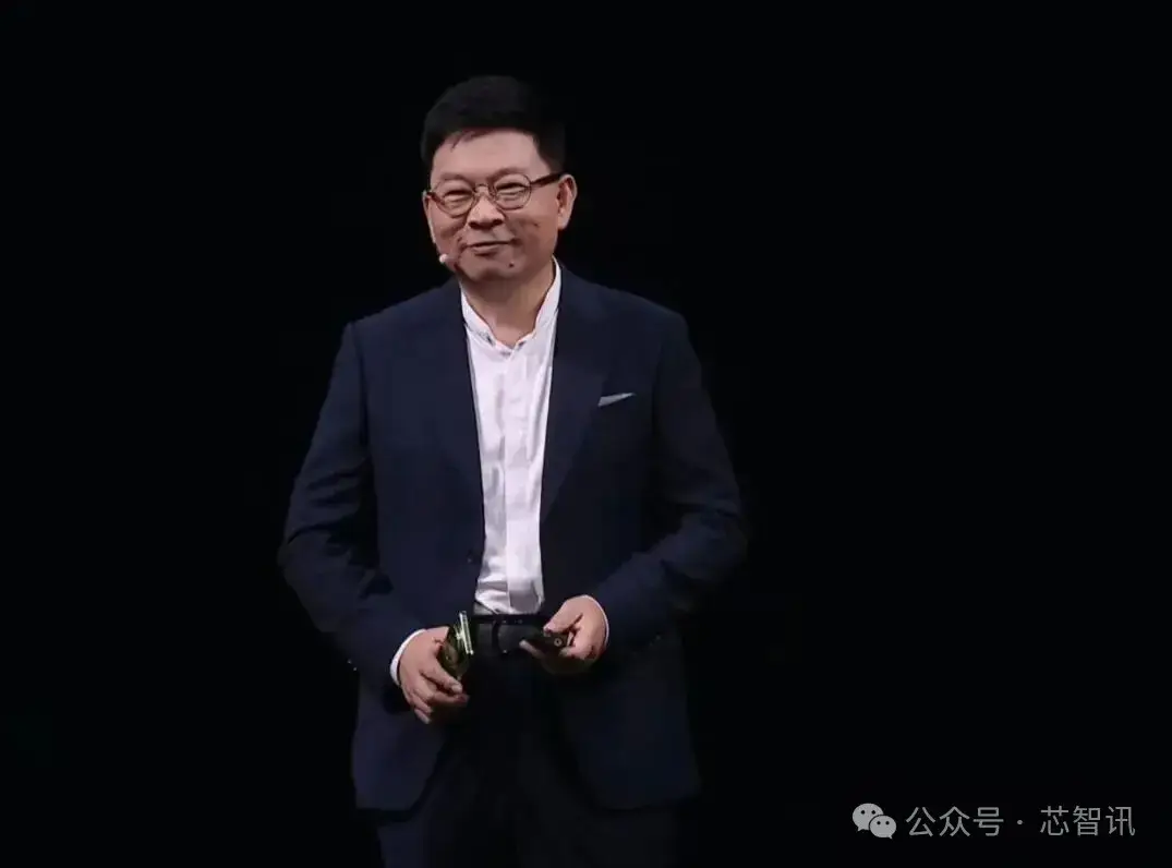 华为Mate 90系列发布，三款“韬定律”麒麟芯片商用！